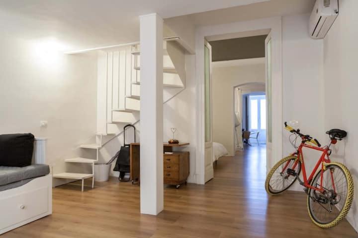 Loft Centro Ingresso Indipendente Giardino Privato Aeroporto di Catania Fontana Rossa