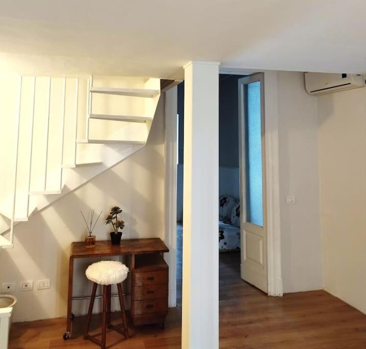 Loft Centro Ingresso Indipendente Giardino Privato Appartamento *